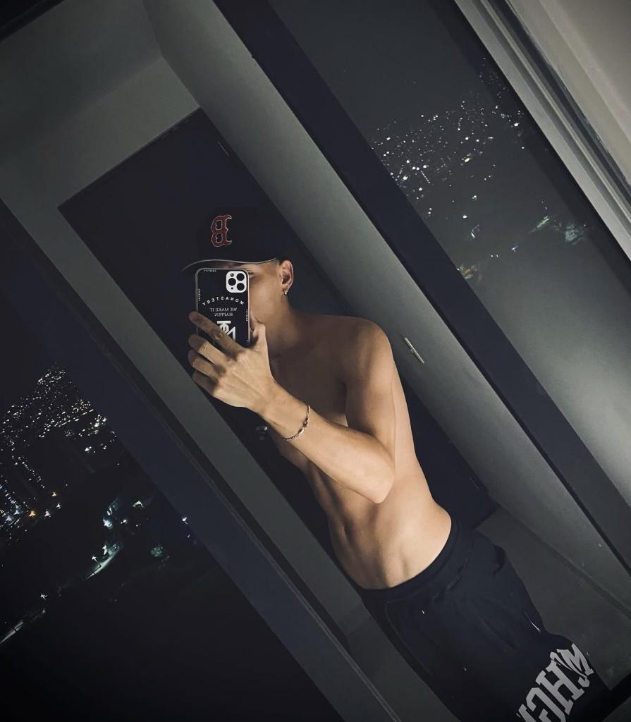 Chico busca chica en Valencia: 