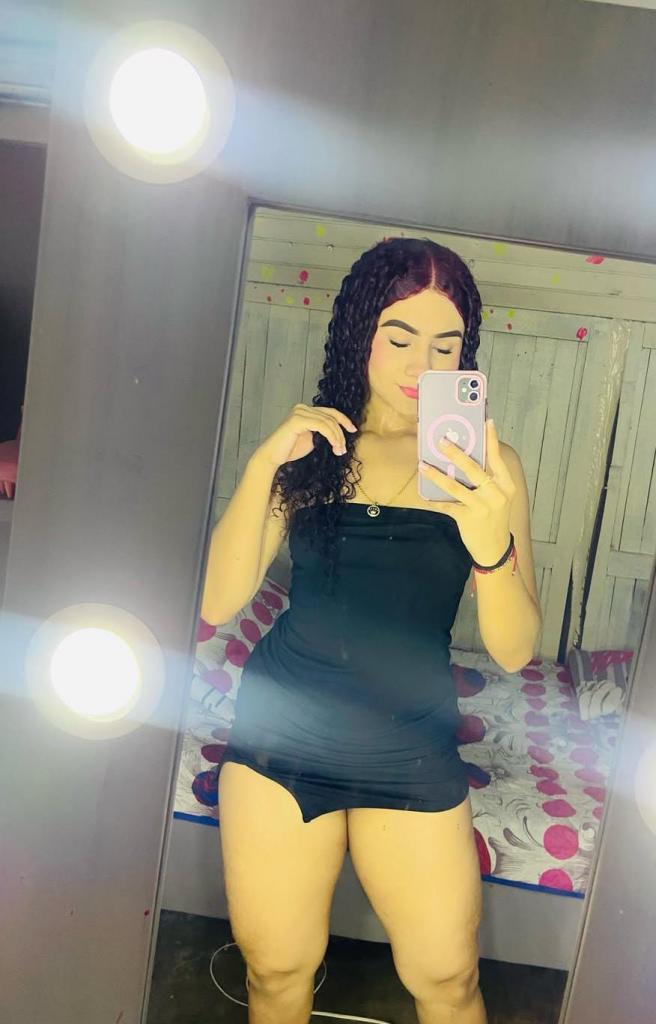 Chica busca chico en Tenerife: 