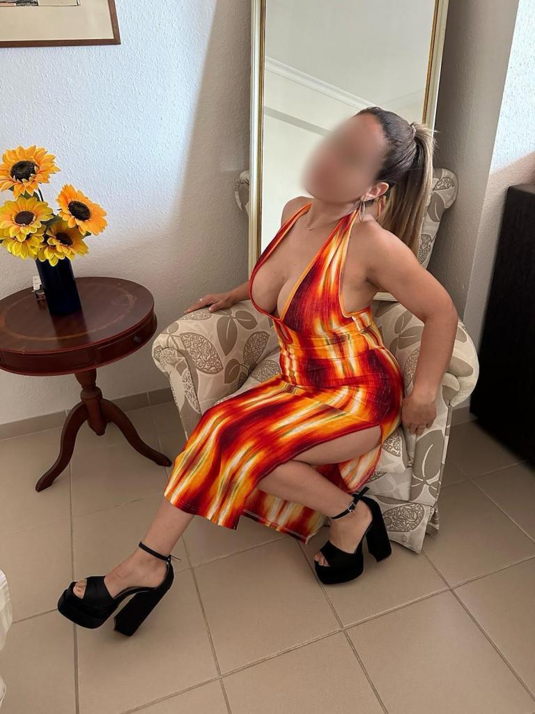 Chica busca chico en Tenerife: 