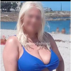 Chica busca chico en La Coruña: 