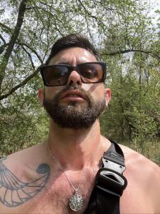 672975702: Chico busca chica en Zaragoza