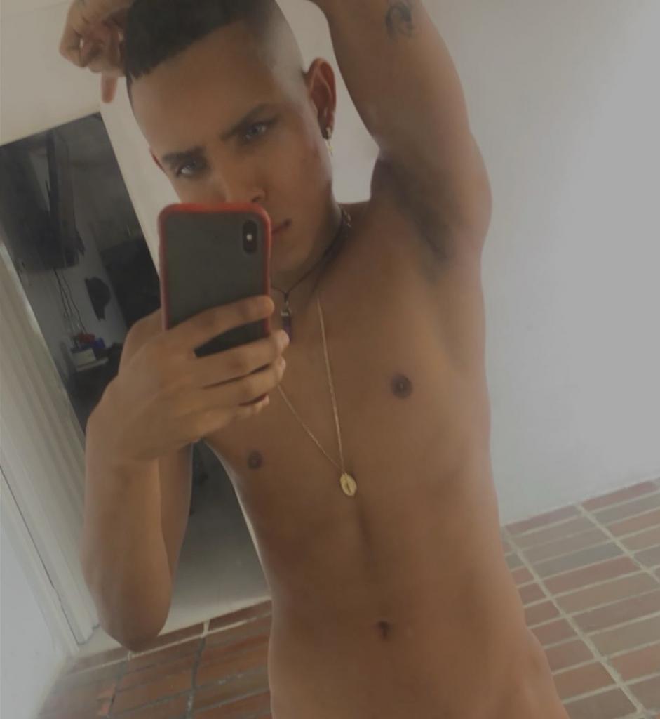 632436999: Chico busca chica en Mallorca