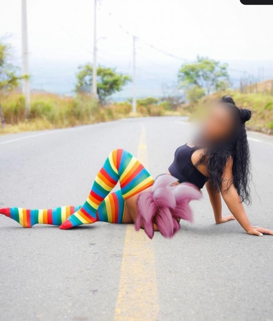 Chica busca chico en Barcelona: 