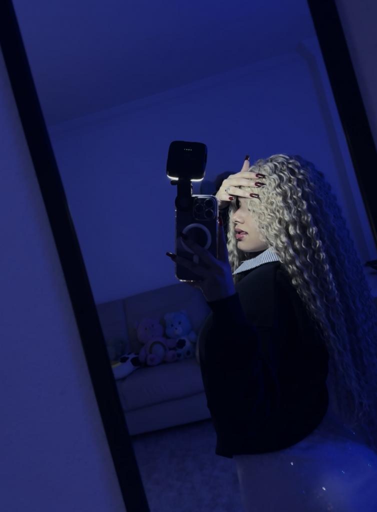 643348594: Chica busca chico en Tenerife