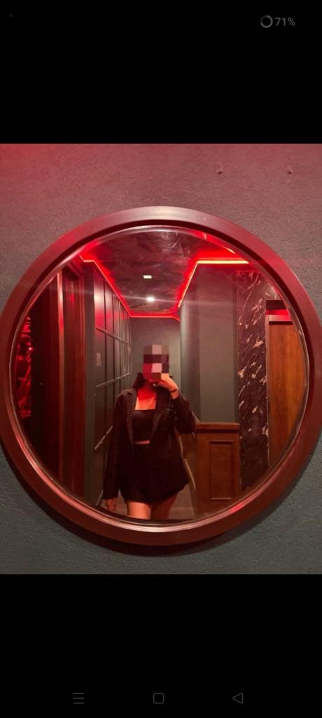 Chica busca chico en Mallorca: 