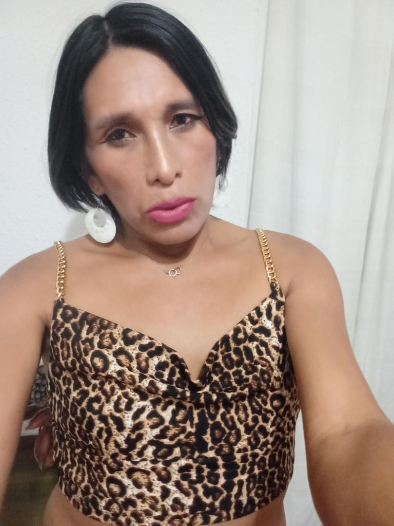 631087079: Transexual en Murcia