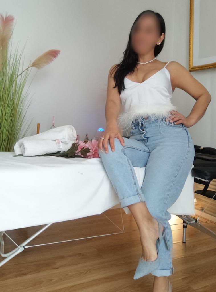 Chica busca chico en Murcia: 