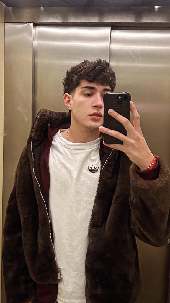 Chico busca chica en Zaragoza: 