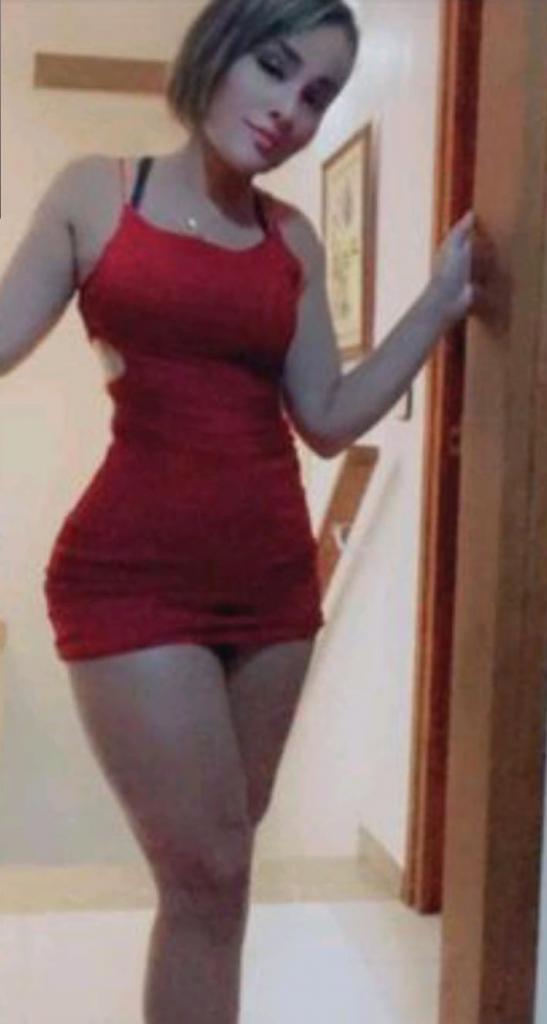 663164188: Chica busca chico en Murcia