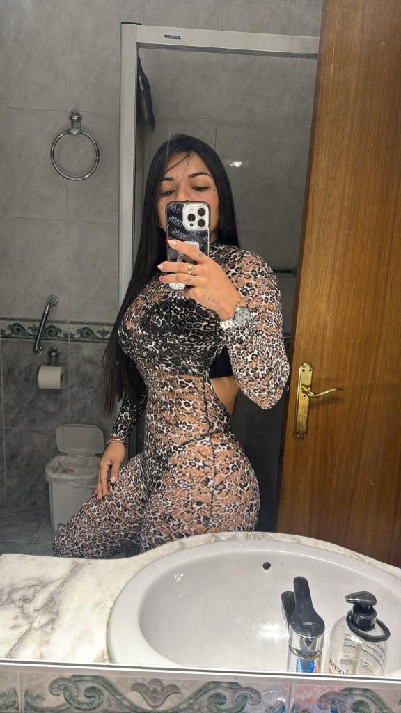 Chica busca chico en Barcelona: 