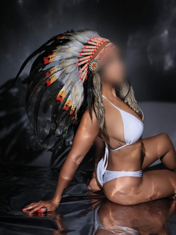 610176205: Chica busca chico en Málaga