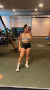 691010024: Chica busca chico en Cádiz