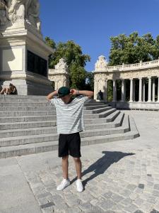 614527123: Chico busca chica en Madrid