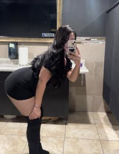 656276505: Chica busca chico en La Coruña