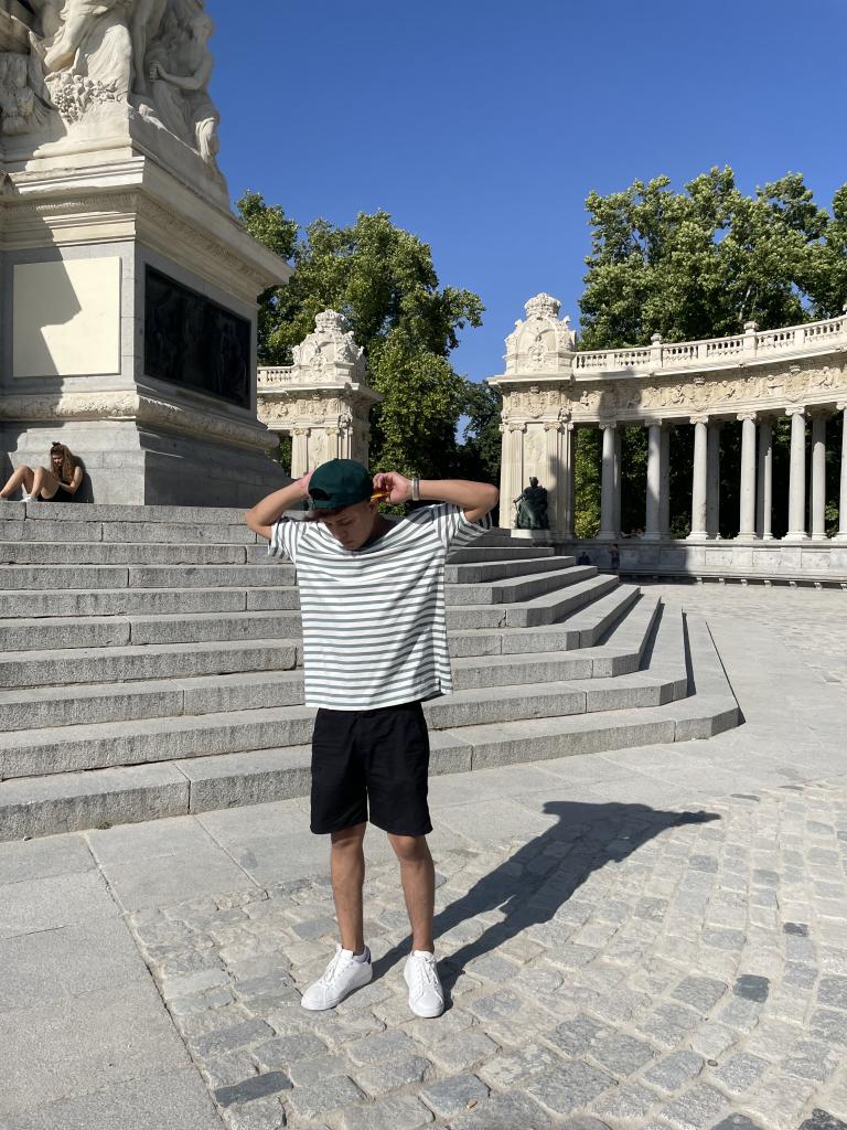 Chico busca chica en Alicante: 