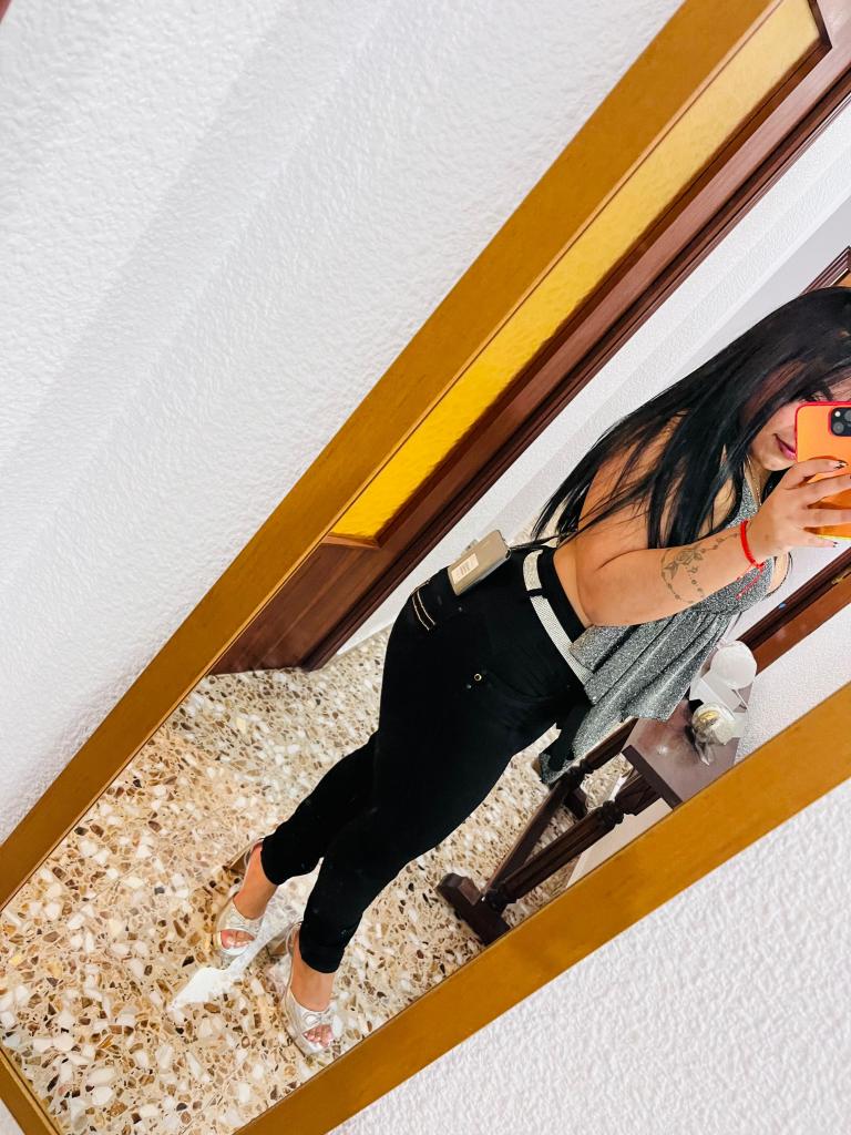 Chica busca chico en Alicante: 