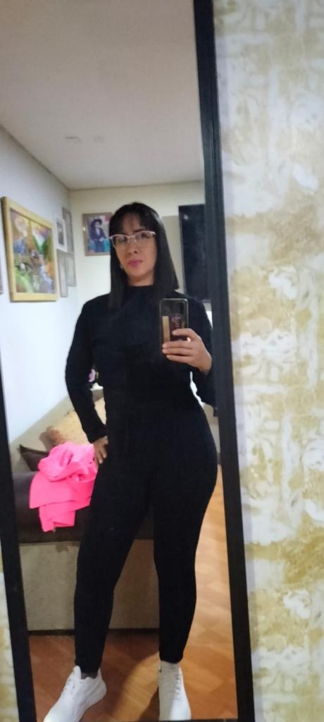 Chica busca chico en Tenerife: 