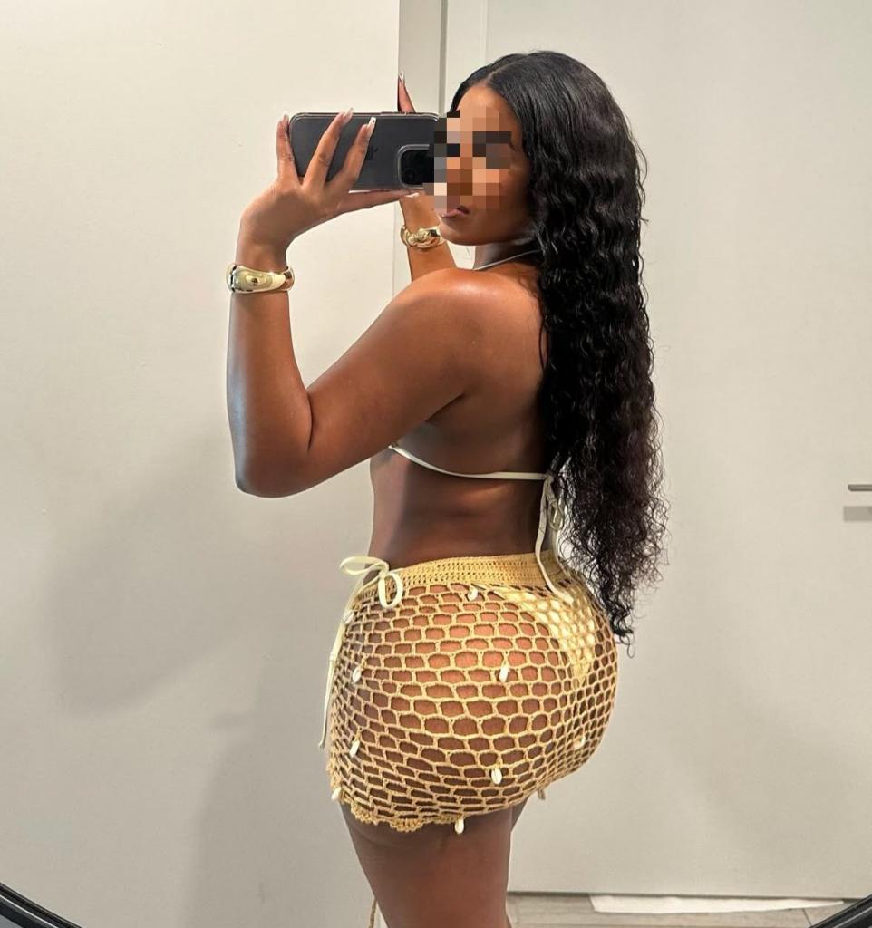 Chica busca chico en Barcelona: 