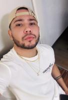 657197034: Chico busca chica en Barcelona