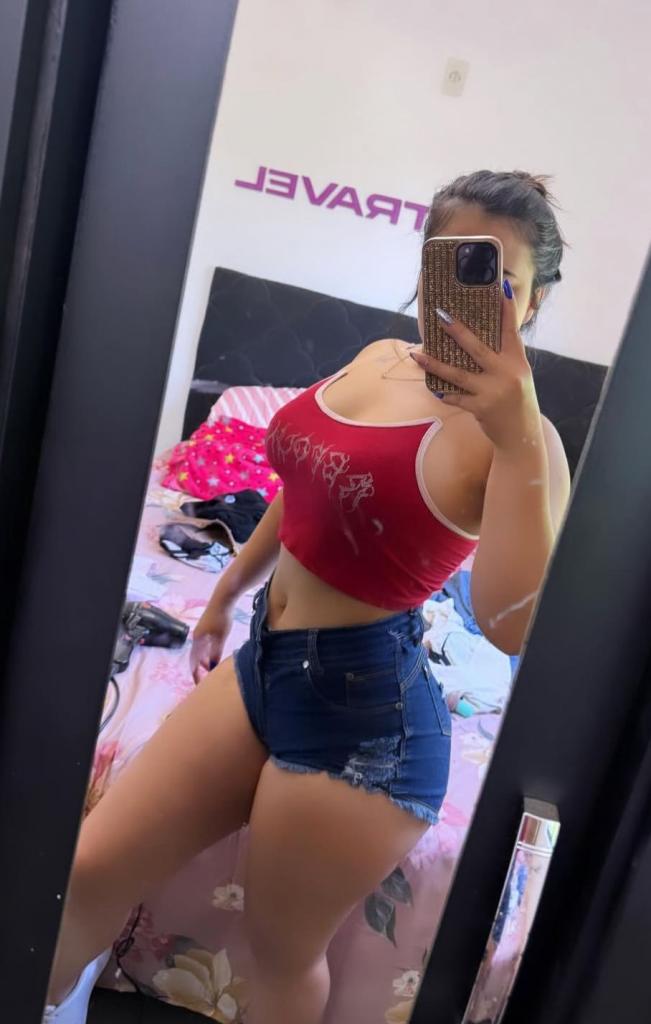 Chica busca chico en Granada: 