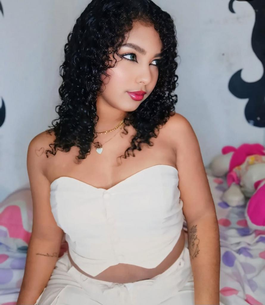 613208983: Chica busca chico en Alicante