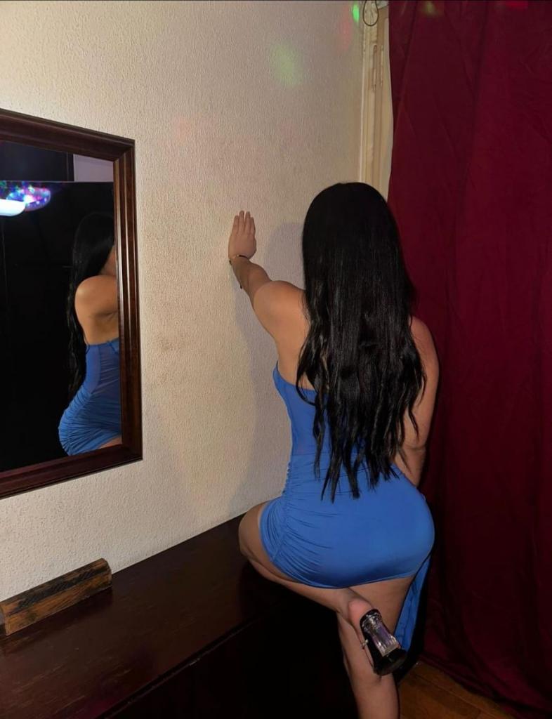 Chica busca chico en Barcelona: 