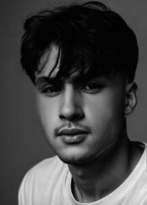 Chico busca chica en La Coruña: 