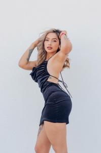 610896279: Chica busca chico en Ibiza
