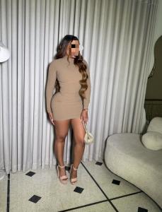 613332587: Chica busca chico en La Coruña