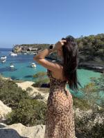 675795434: Chica busca chico en Mallorca