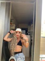 654708067: Chica busca chico en Málaga