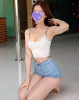 673989577: Chica busca chico en Barcelona