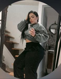 611293846: Chica busca chico en Alicante