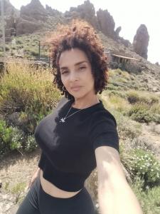 687257974: Chica busca chico en Gerona