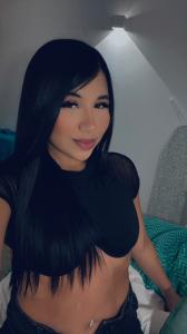 671310627: Chica busca chico en Málaga