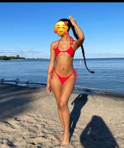 Chica busca chico en Granada: 