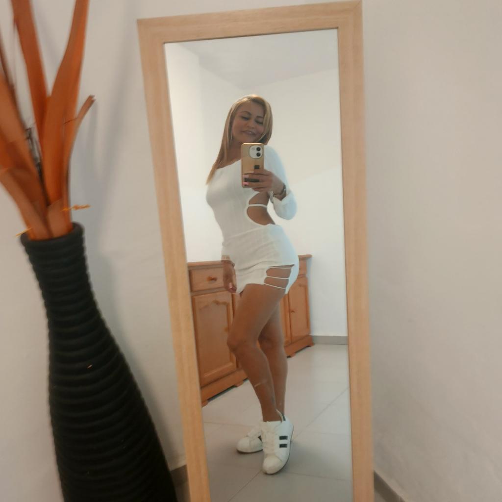 Chica busca chico en Asturias: 