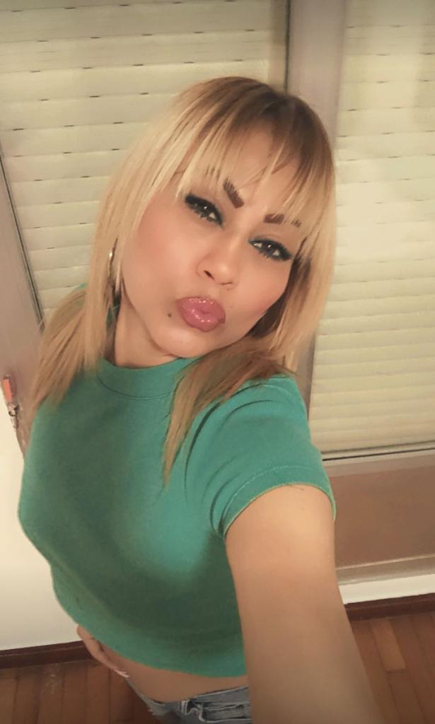 600277337: Chica busca chico en Asturias