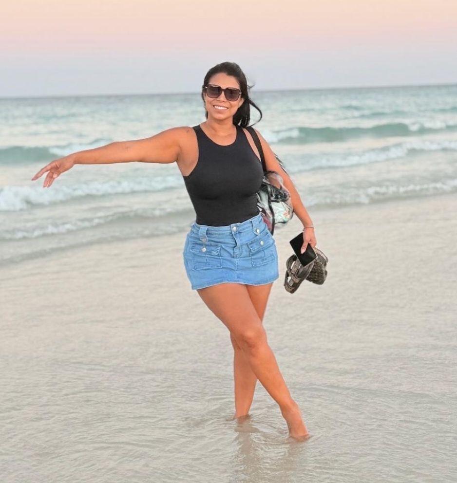 641774294: Chica busca chico en Ibiza