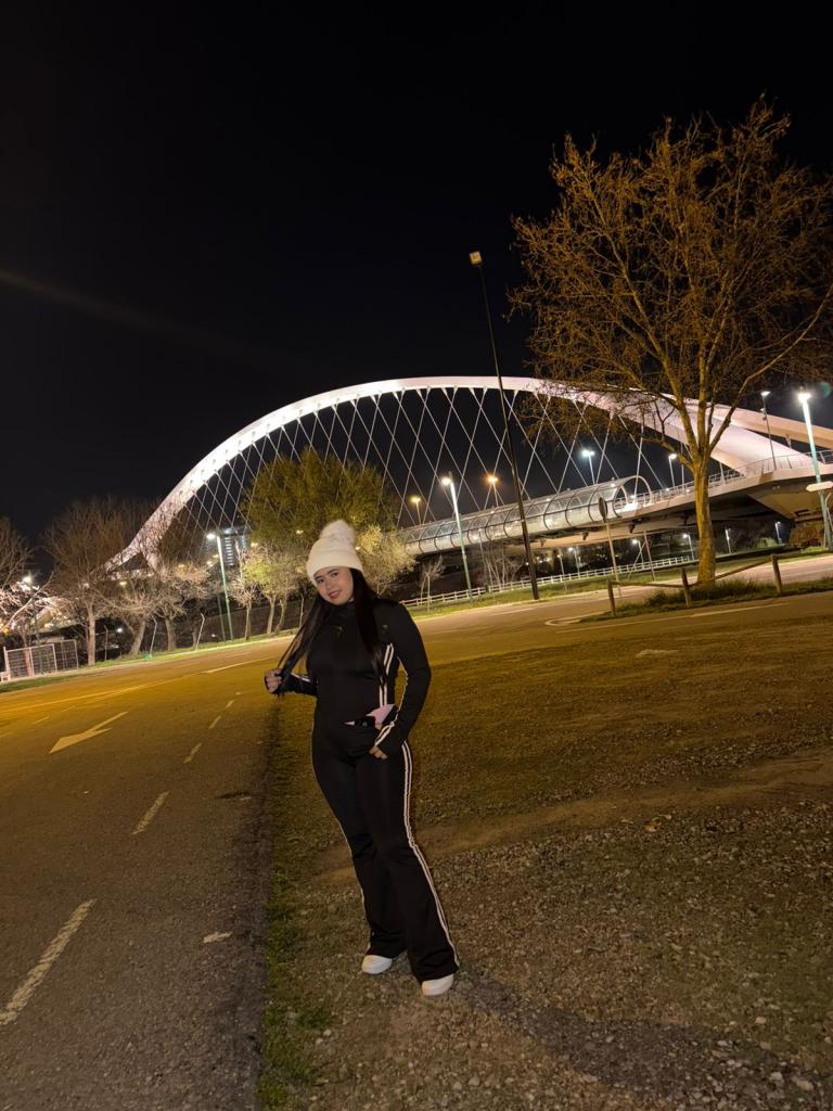 602736034: Chica busca chico en Zaragoza