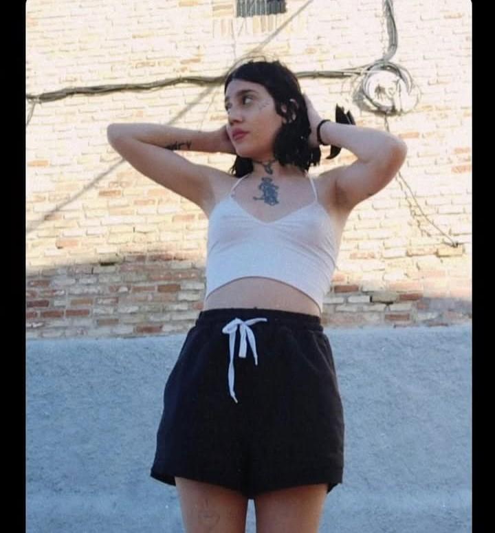 Chica busca chico en Sevilla: 