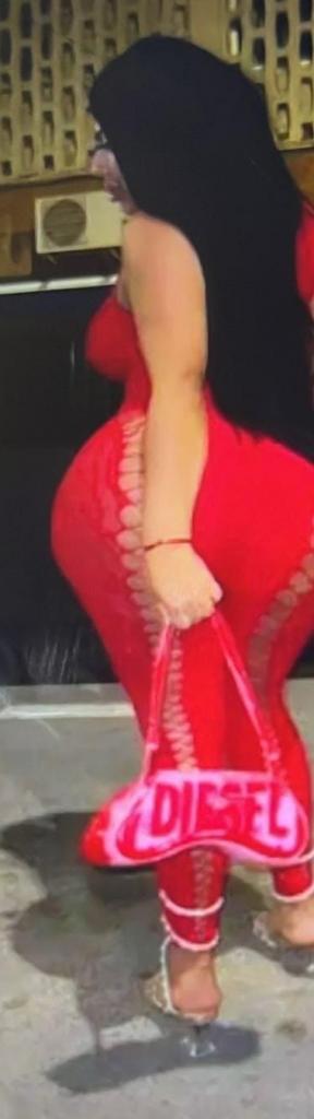 690812665: Transexual en Barcelona