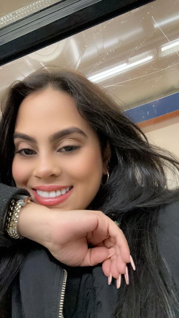 Chica busca chico en Cádiz: 