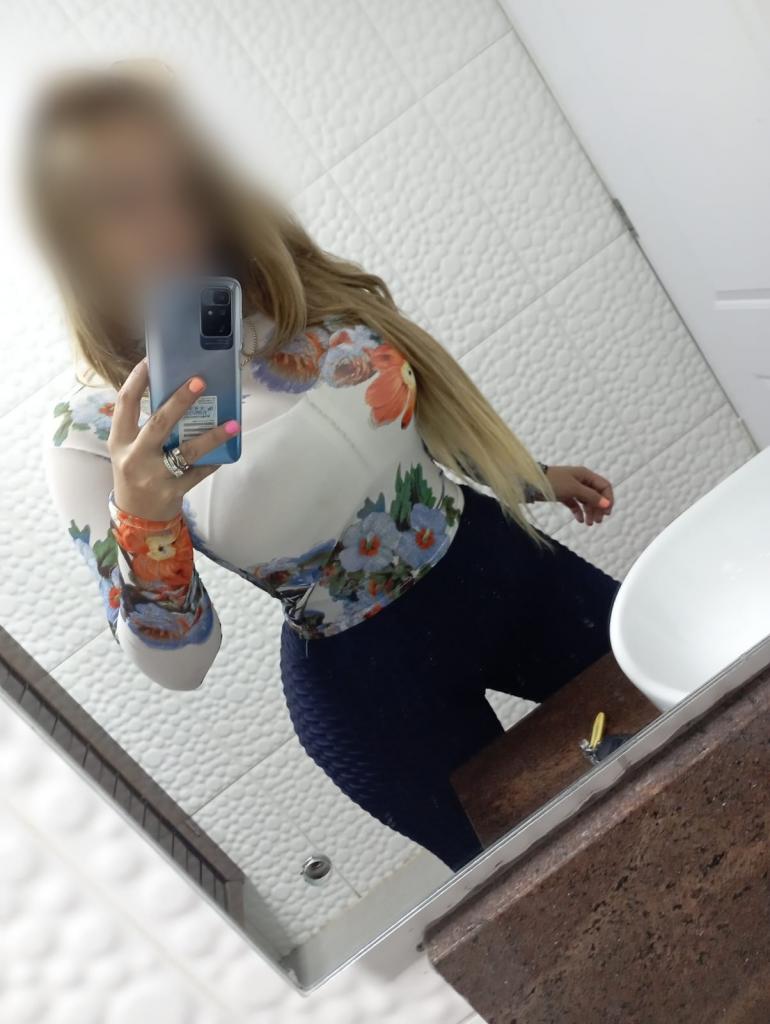 Chica busca chico en Huelva: 