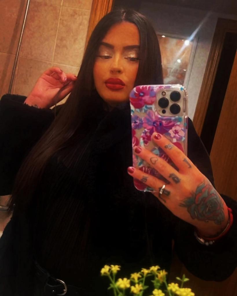 641296067: Chica busca chico en Madrid