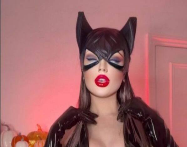 Chica busca chico en Almería: 