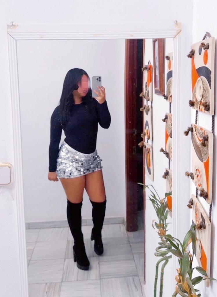 Chica busca chico en Cádiz: 