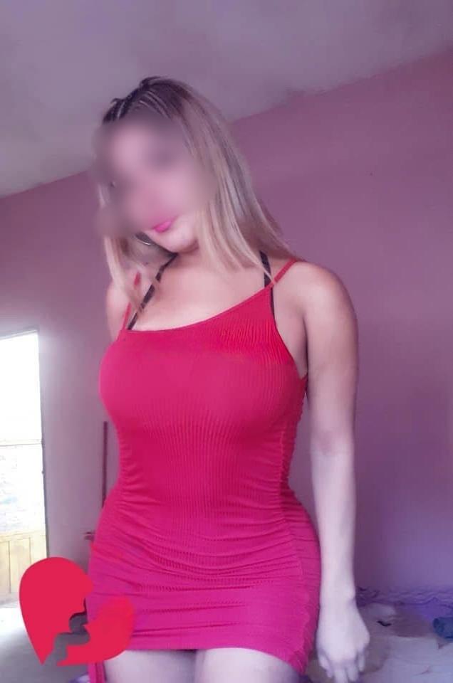 Chica busca chico en Granada: 