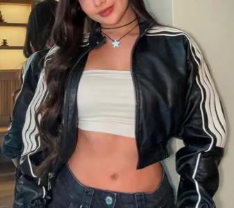 612490739: Chica busca chico en La Coruña