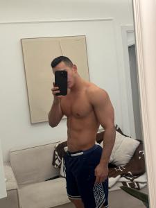 674077657: Chico busca chica en Madrid